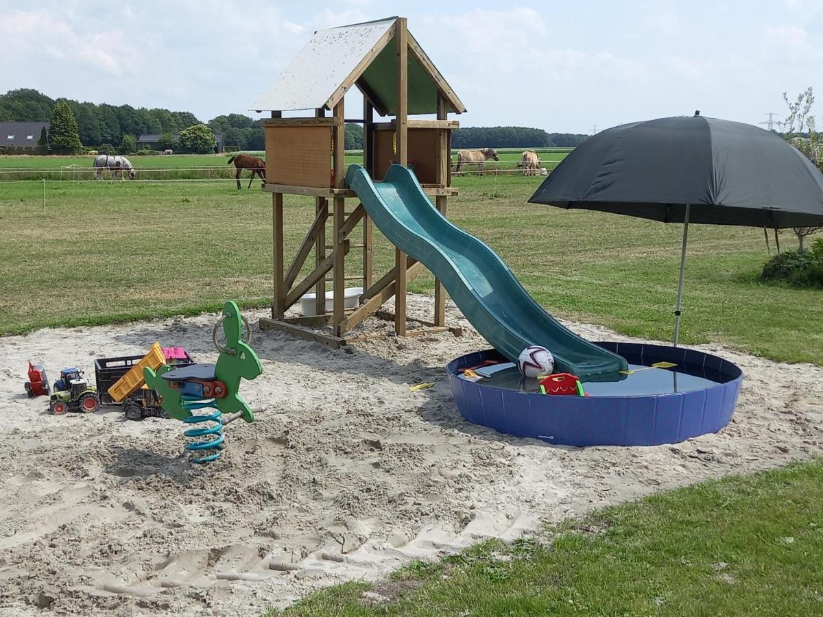 Comfort Safaritent 6 Pers En Mini Camping Zwiggelte Buitenkant foto