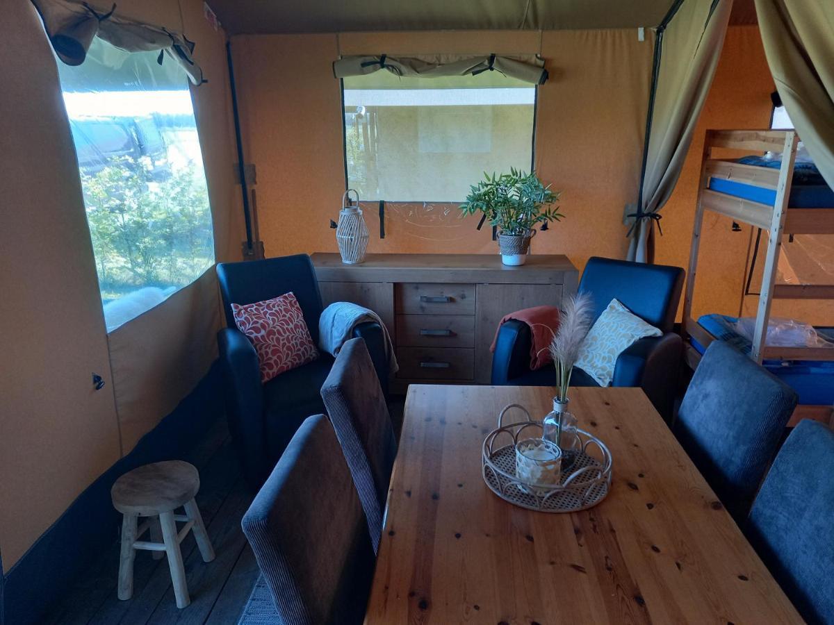 Comfort Safaritent 6 Pers En Mini Camping Zwiggelte Buitenkant foto